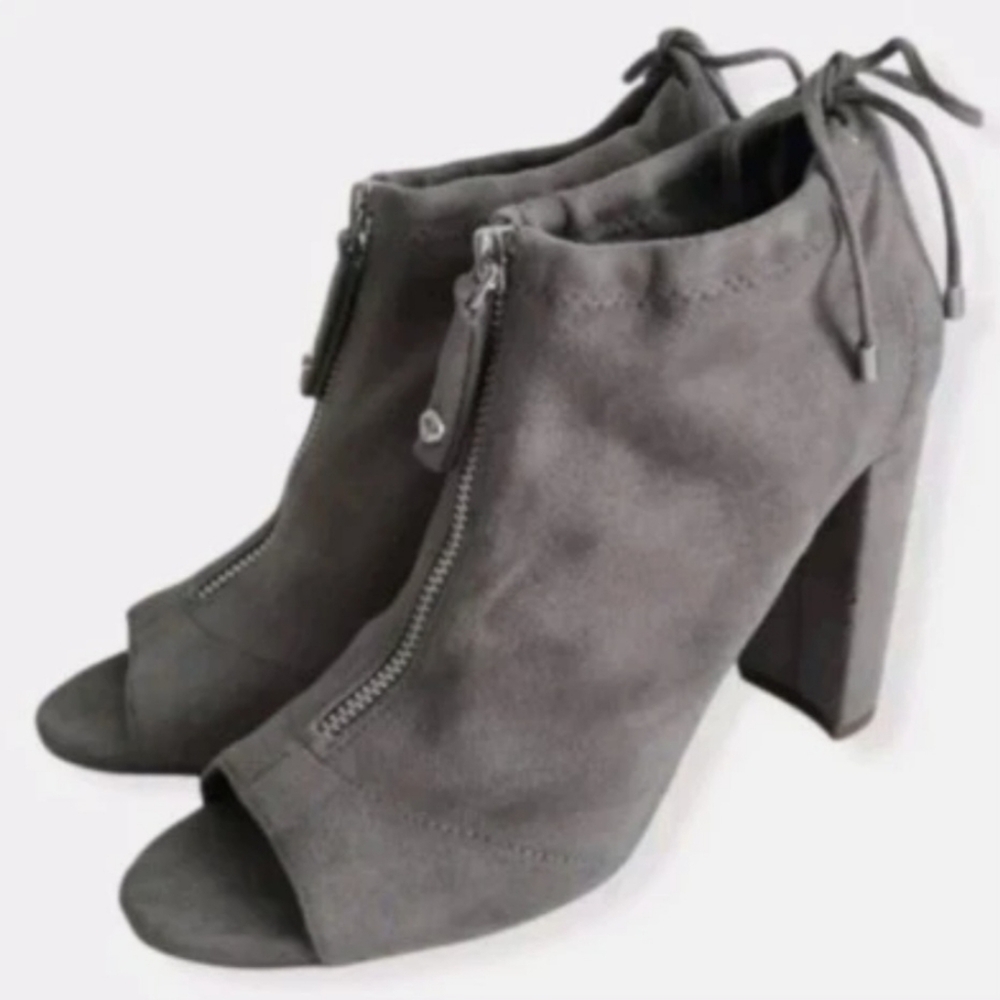 NWT G By Guess Gray Suede Open Toe Bootie Heels Size 11M